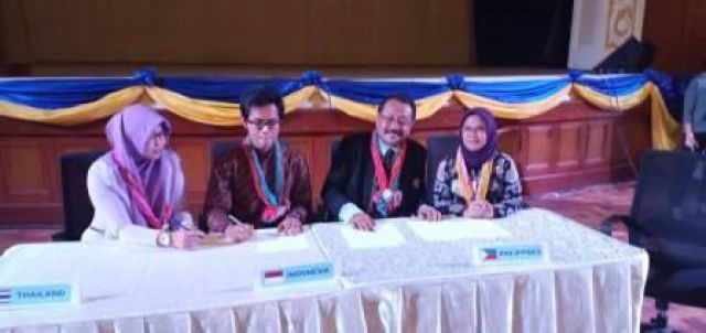 MOU antara Politani Pangkep dan SEAMEO